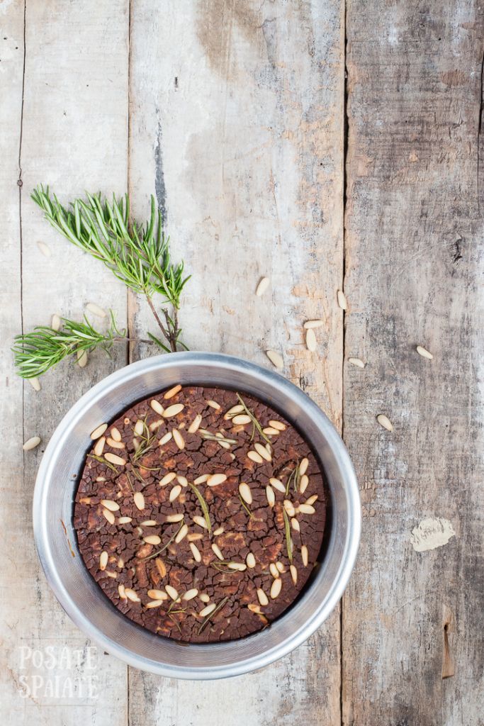 Castagnaccio_Posate Spaiate