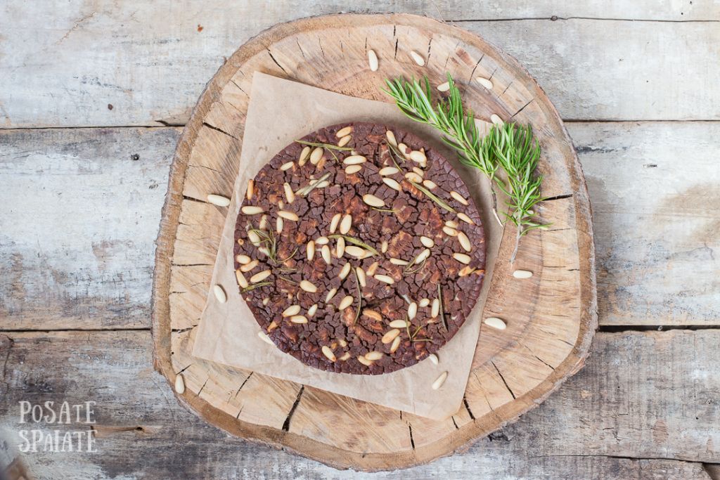 Castagnaccio_Posate Spaiate