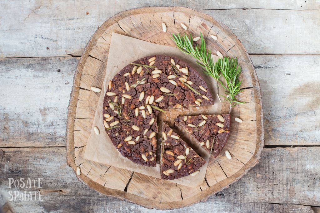 Castagnaccio_Posate Spaiate