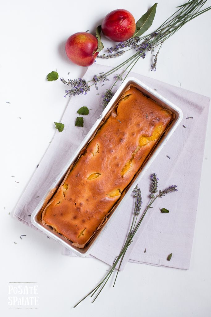 Plumcake con pesche e lavanda_Posate Spaiate