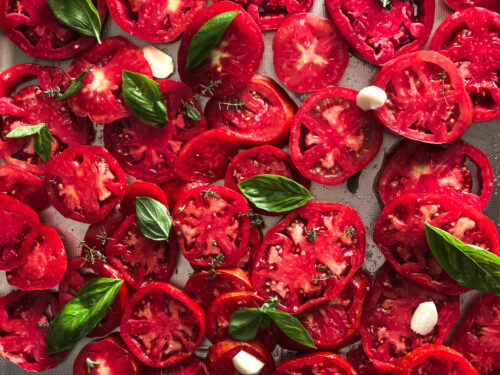 La mia estate al pomodoro: il sugo di pomodoro veloce, in padella o al forno