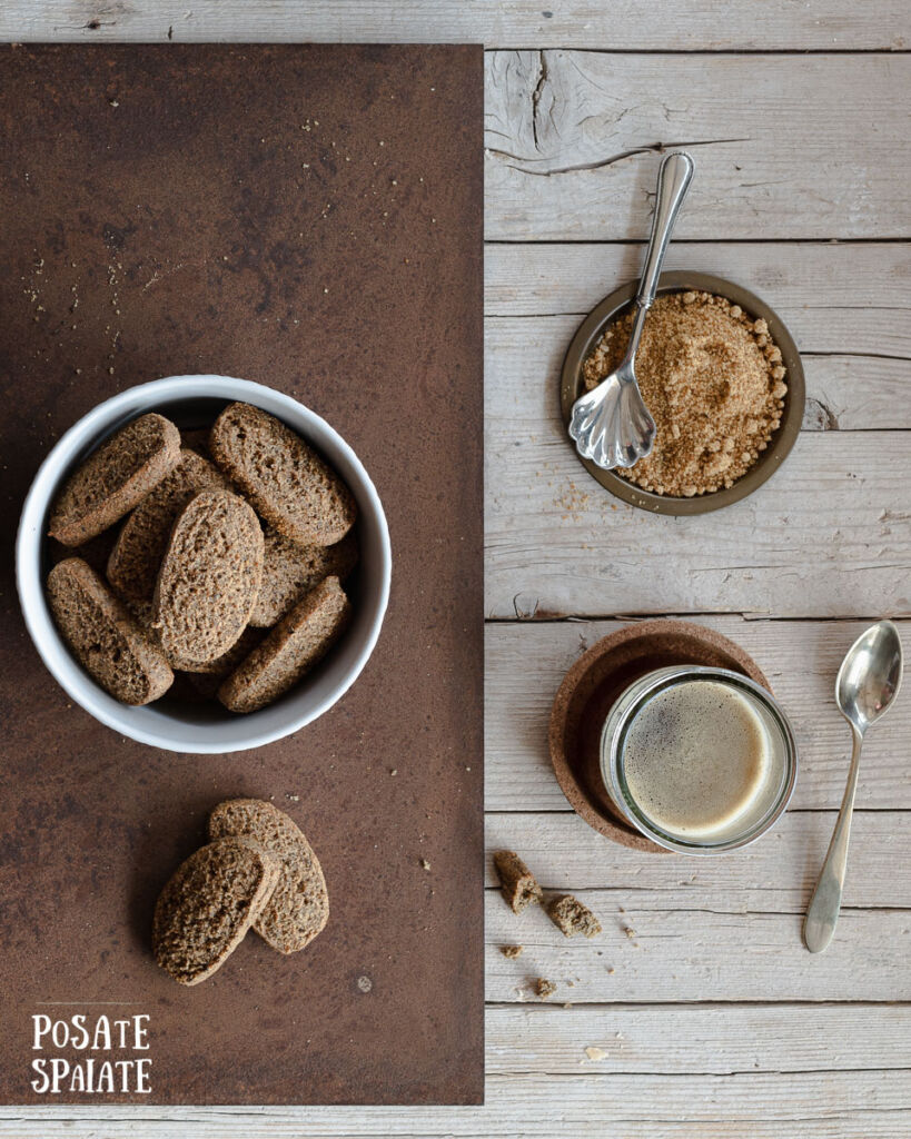 Biscotti rustici grano saraceno e caffè-Posate Spaiate